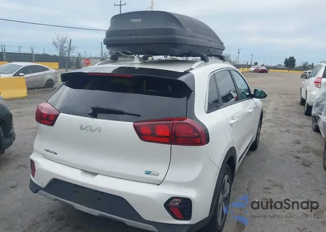 2022 Kia Niro Lx z USA, uszkodzony, nr VIN KNDCB3LC0N5505948